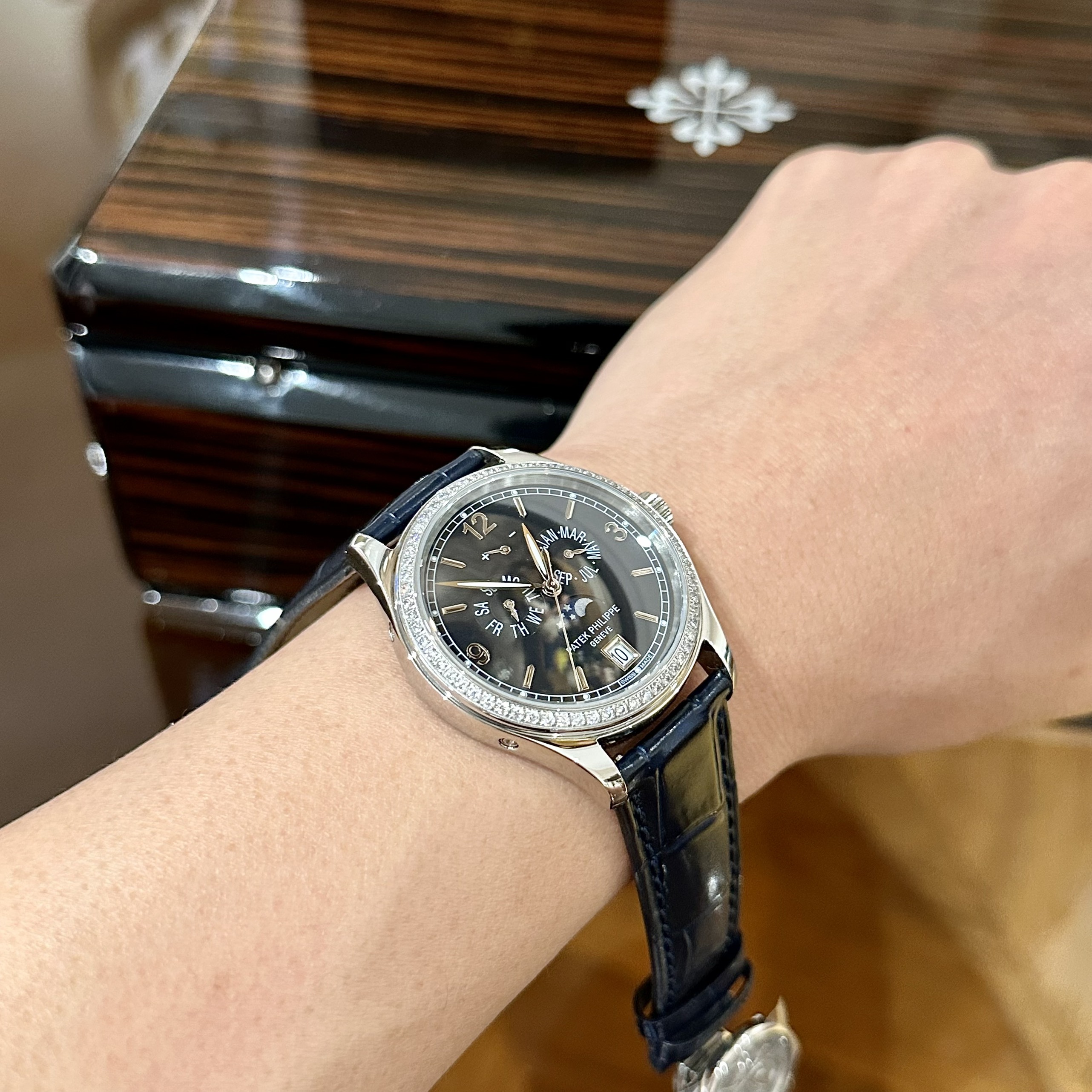 ng H Patek Philippe Complications 5147G 001 Rep 1 1