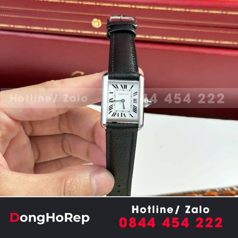 Cartier Tank Must Small Size— size 22 x 29.5mm