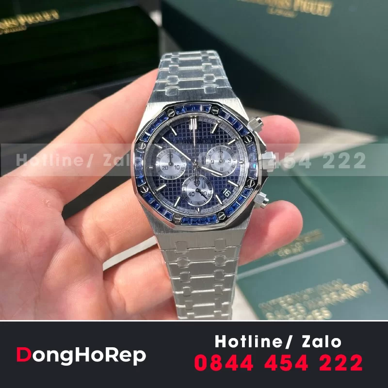 Đồng Hồ Audemars Piguet Royal Oak 26240 (Chronograph) Phiên bản niềng đính đá Sapphire xanh cực nét