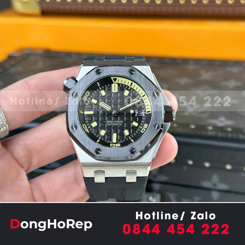 Đồng Hồ Audemars Piguet Royal Oak Offshore 15720ST Rep 11 Cao Cấp Nhất APS Factory 42mm