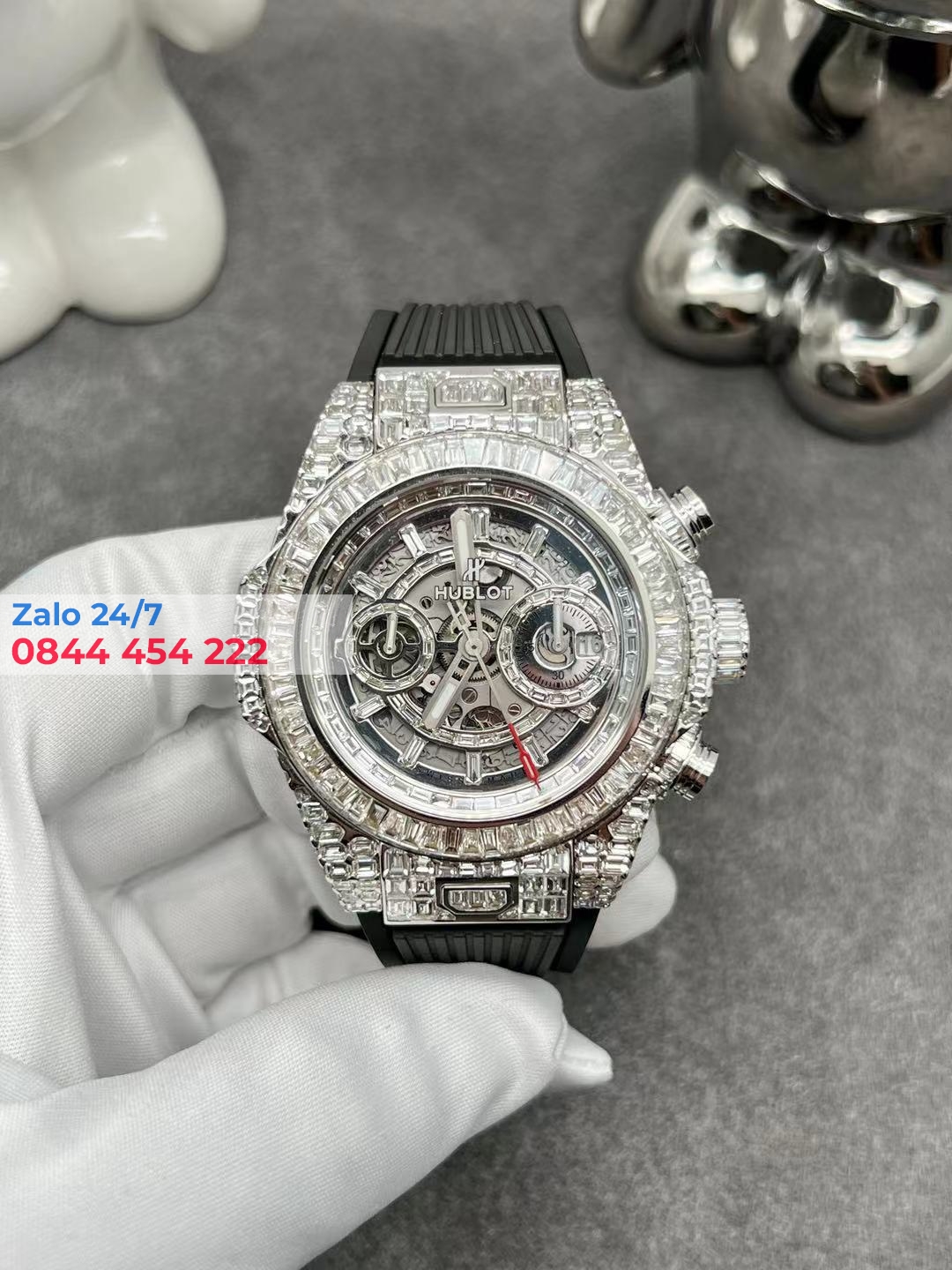 Đồng Hồ Hublot Big BangUnico Authentic Chế Tác Titanium Kim Cương Thiên Nhiên