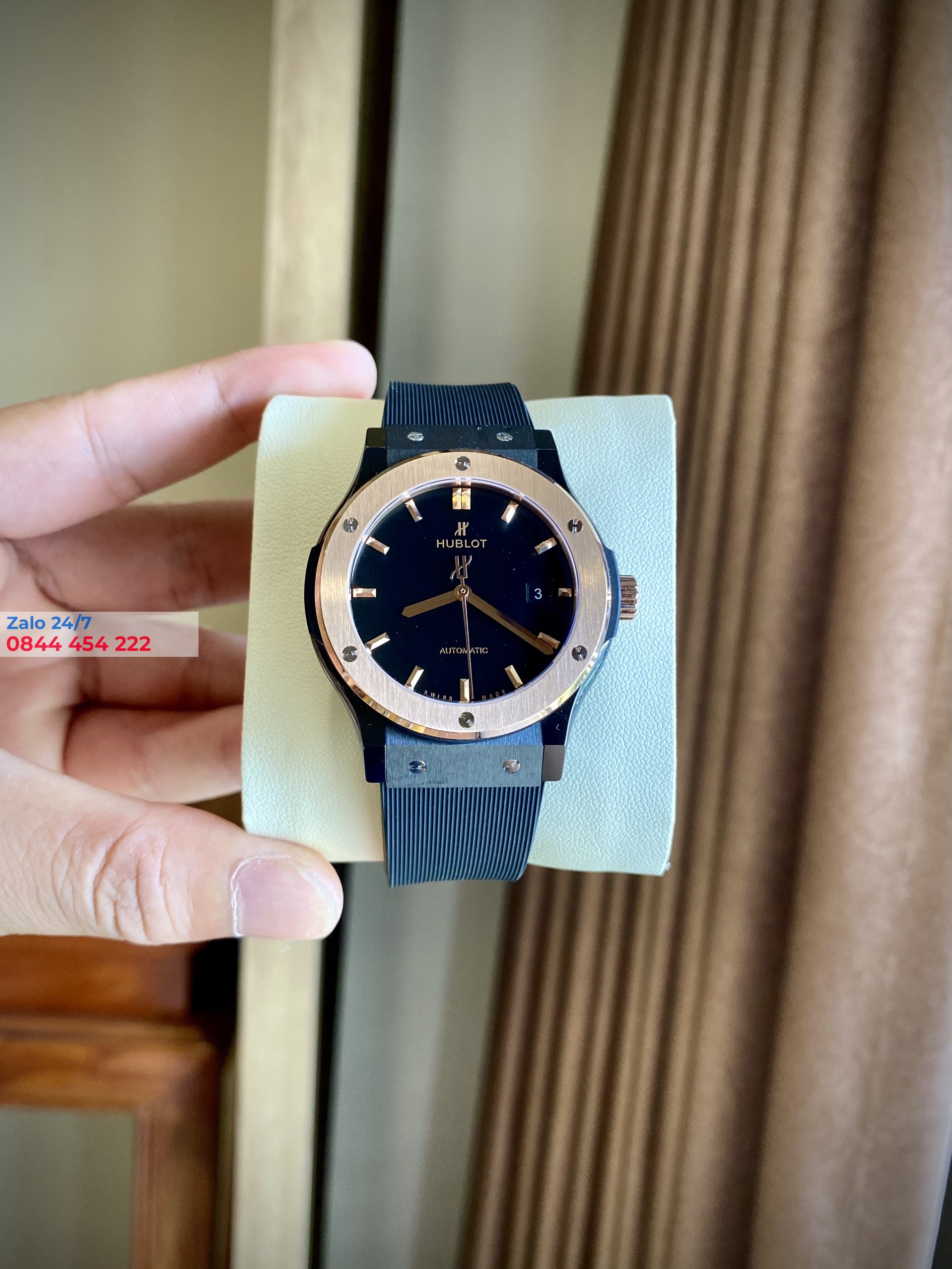 Đồng Hồ Hublot Classic Fusion Niềng Ceramic 42mm