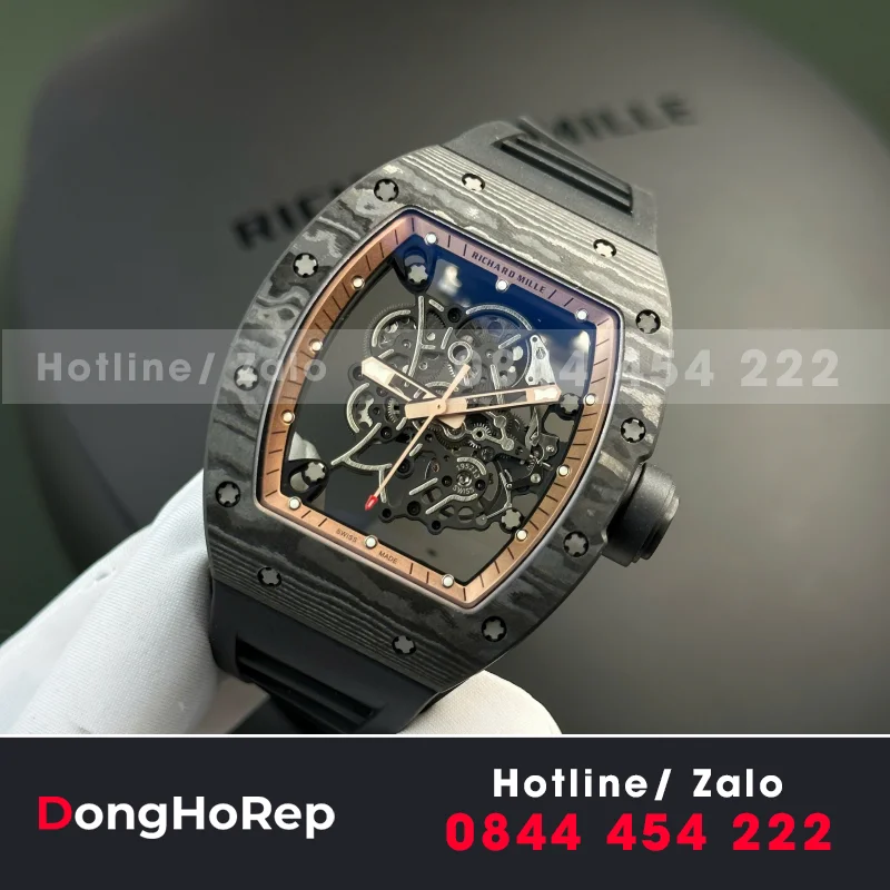 Đồng Hồ Nam Richard Mille RM055 Bubba Watson Vỏ Carbon Rep 11 Cao Cấp Nhà Máy APS 42.7×49.9mm