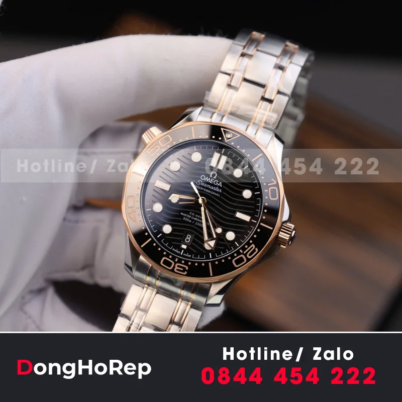 Đồng Hồ Omega Rep 11 Seamaster Diver 300M Chronograph Demi Vàng Hồng Mặt Đen N1 44mm