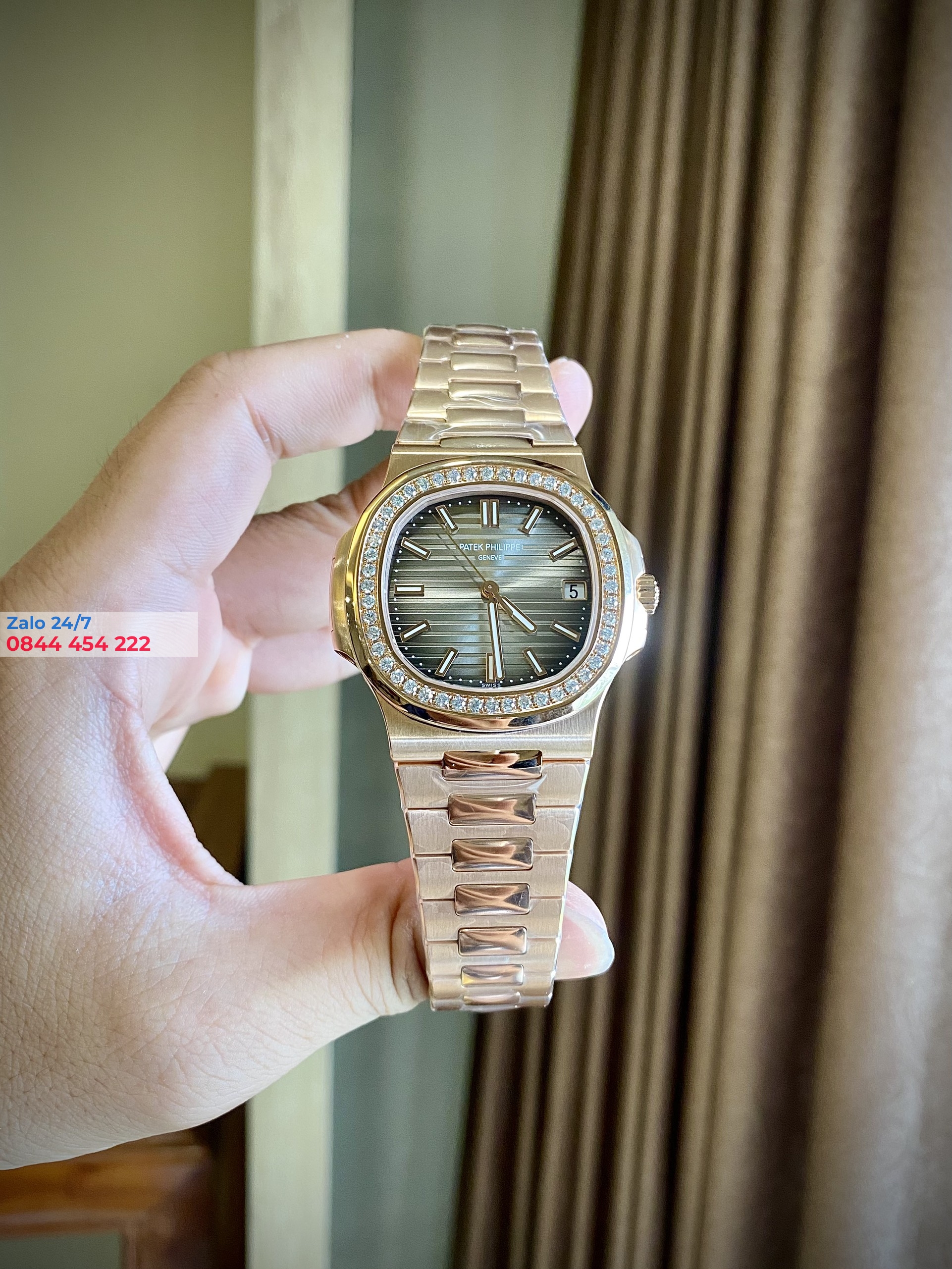 Đồng Hồ Patek Philippe Nautilus 5711/1R-001 40mm