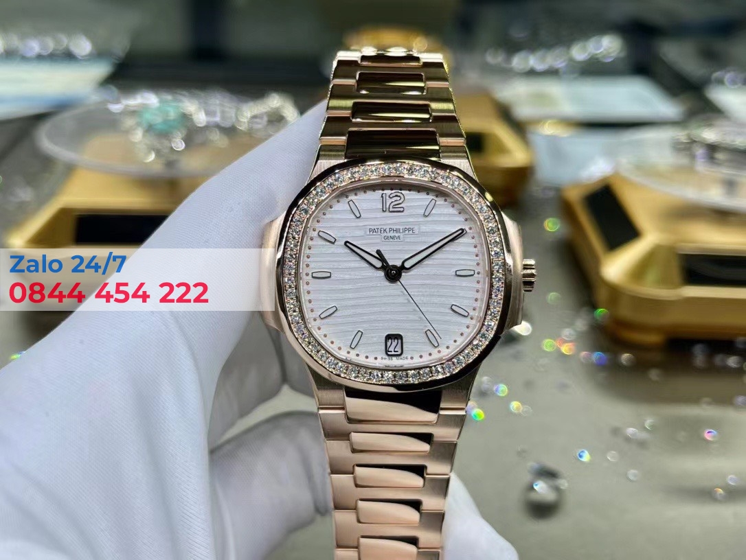 Đồng Hồ Patek Philippe Nautilus 7010/1R-011