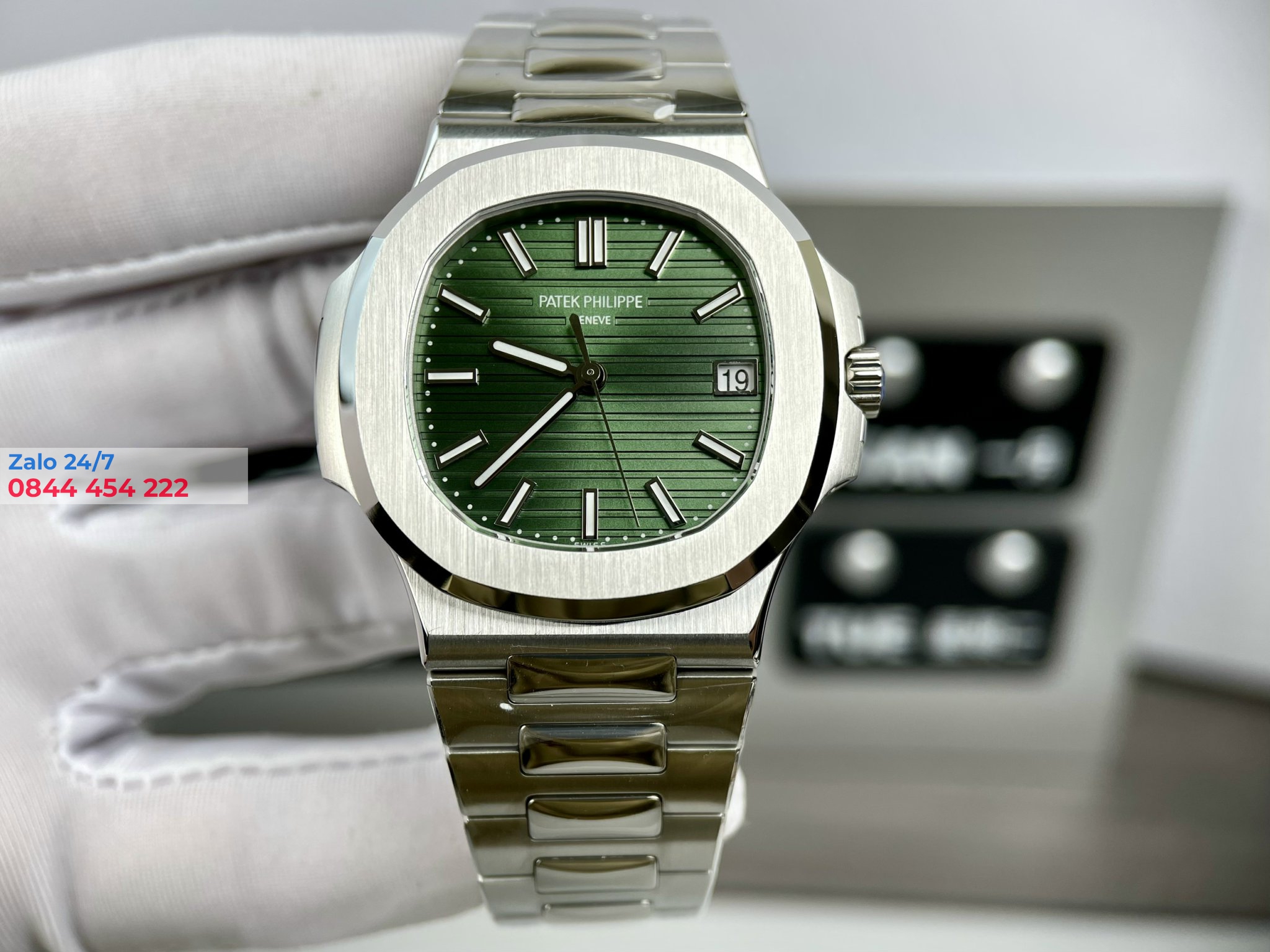Đồng Hồ Patek Philippe Nautilus 5711/1A-014