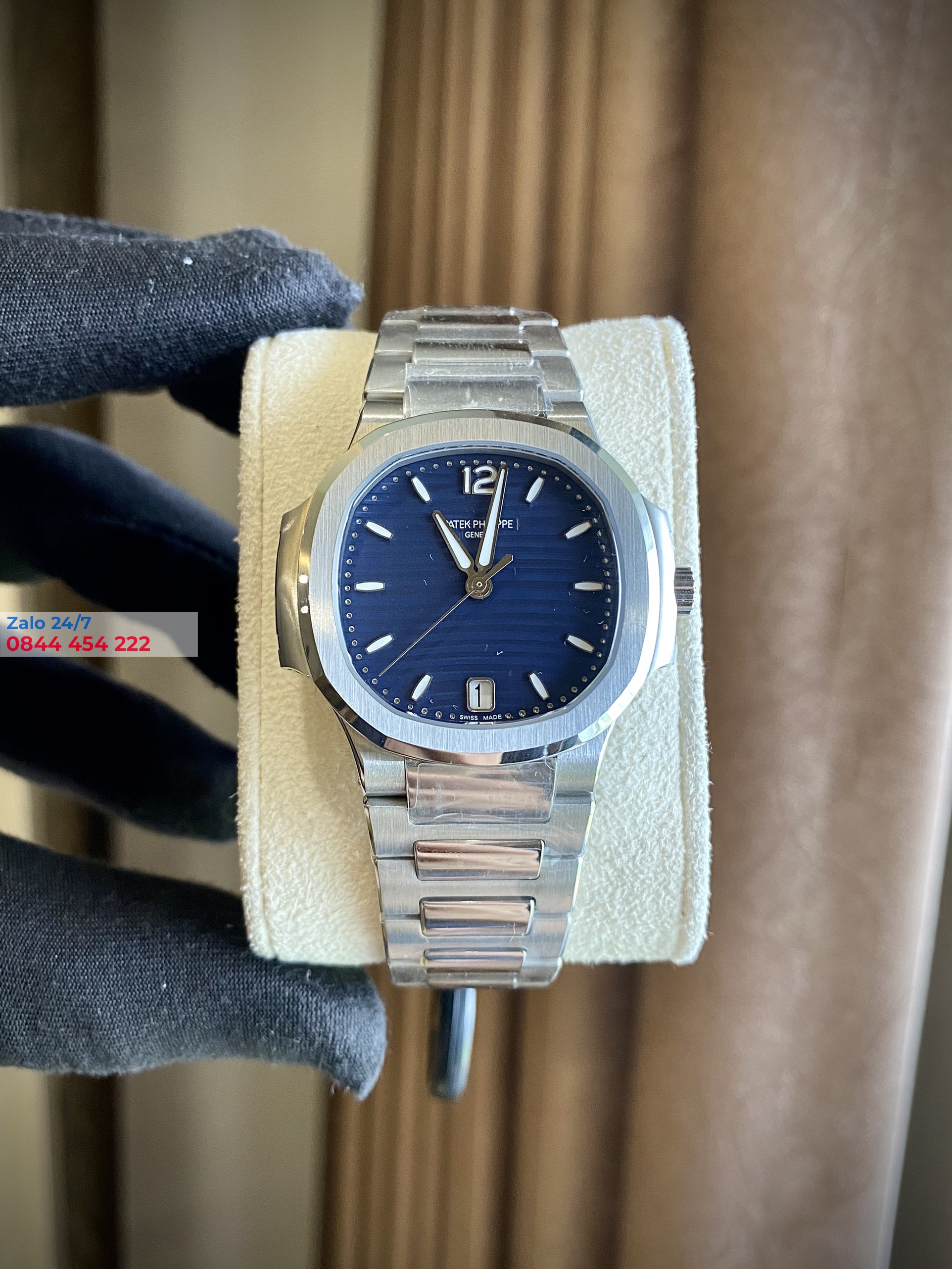 Đồng Hồ Patek Philippe Nautilus 7118/1A-001 35mm