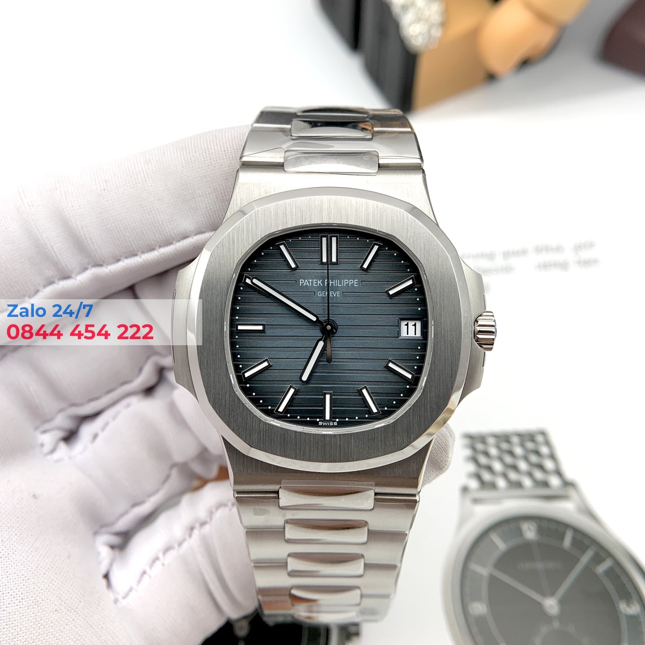Đồng Hồ Patek Philippe Nautilus 5711/1A-010