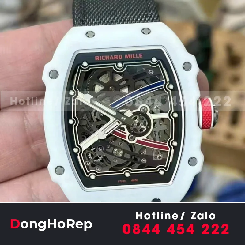 Đồng Hồ Richard Mille Chế Tác RM67-02 Vỏ Carbon Màu Trắng Siêu Nhẹ Trọng Lượng 37 Grams 38.7×47.52mm