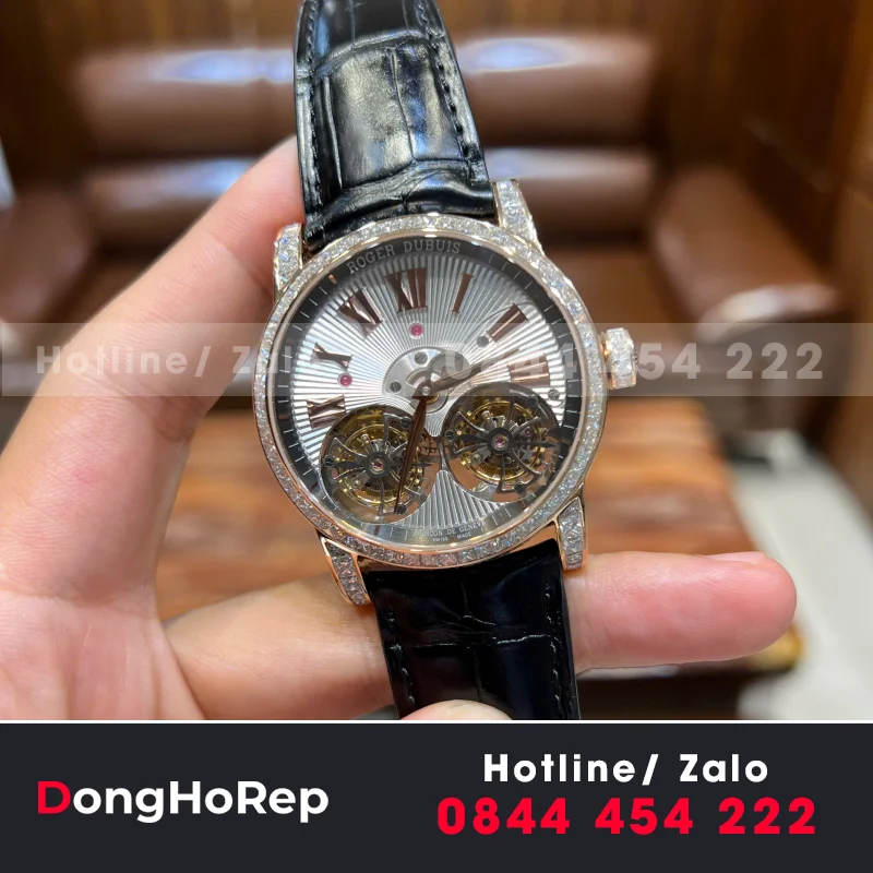 Đồng Hồ Roger Dubuis Chế Tác Vàng Hồng 18k Kim Cương Thiên Nhiên
