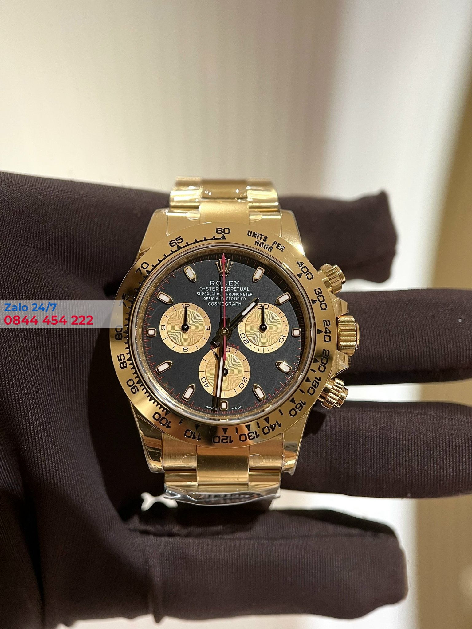 Đồng Hồ Rolex Cosmograph Daytona Rep1:1 116508 Mặt Số Đen Vàng Champagne