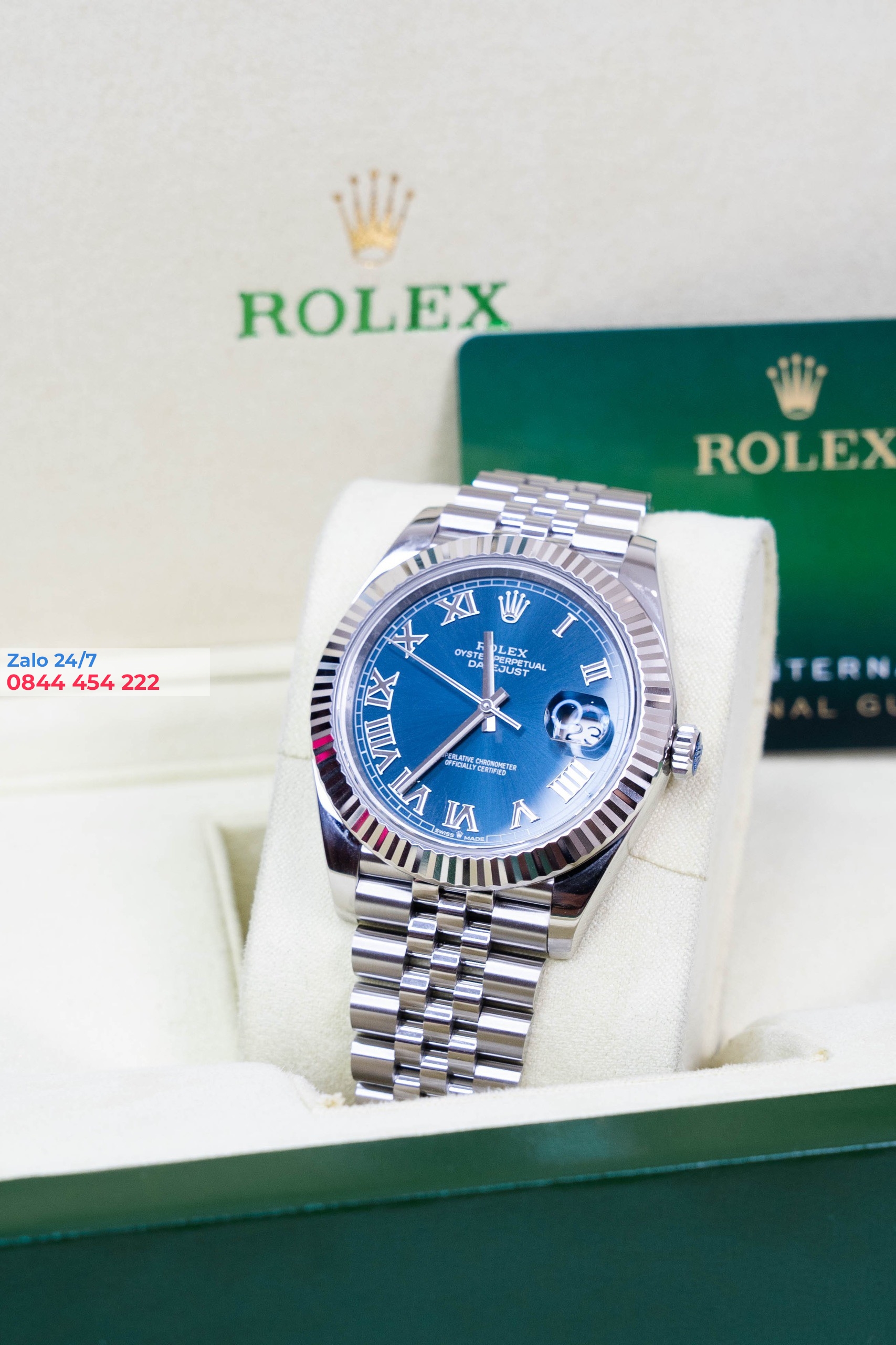 Đồng Hồ Rolex Datejust 41 126334 Mặt Số Xanh Cọc Số La Mã