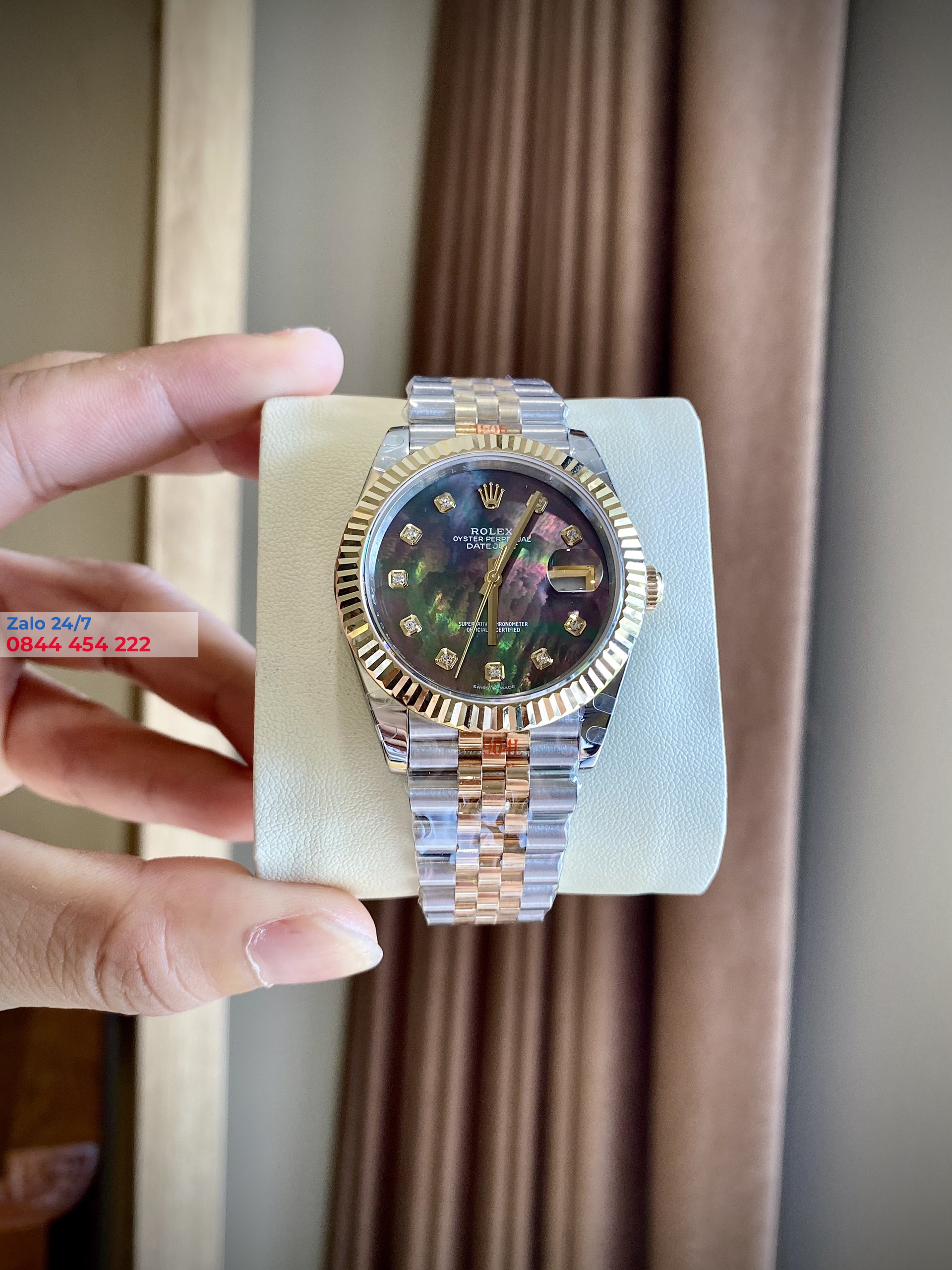 Đồng Hồ Rolex Datejust 126333 Mặt Số Xà Cừ Nạm Kim Cương