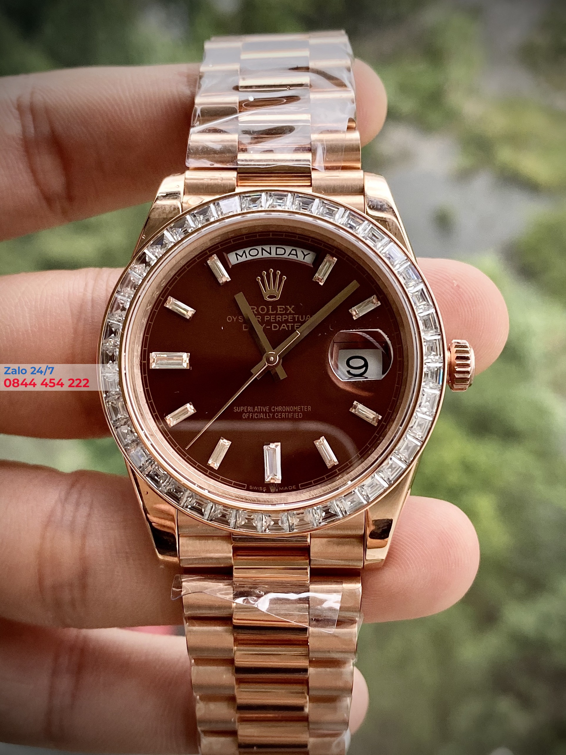 Đồng Hồ Rolex Day-Date 40 228398TBR