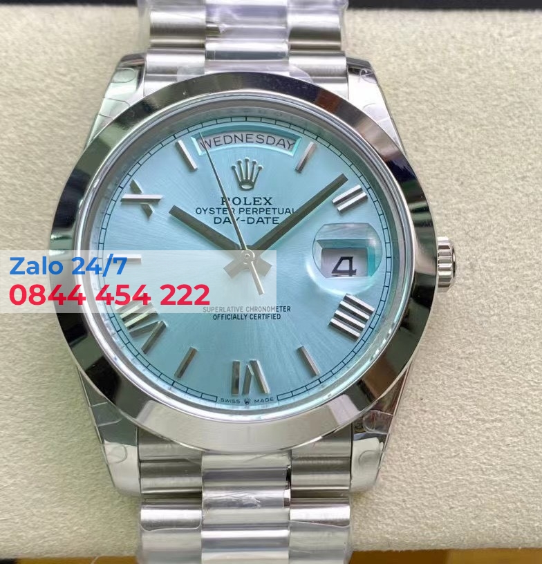 Đồng Hồ Rolex Day-Date 40 228206 Mặt Số Xanh Lam Cọc Số La Mã