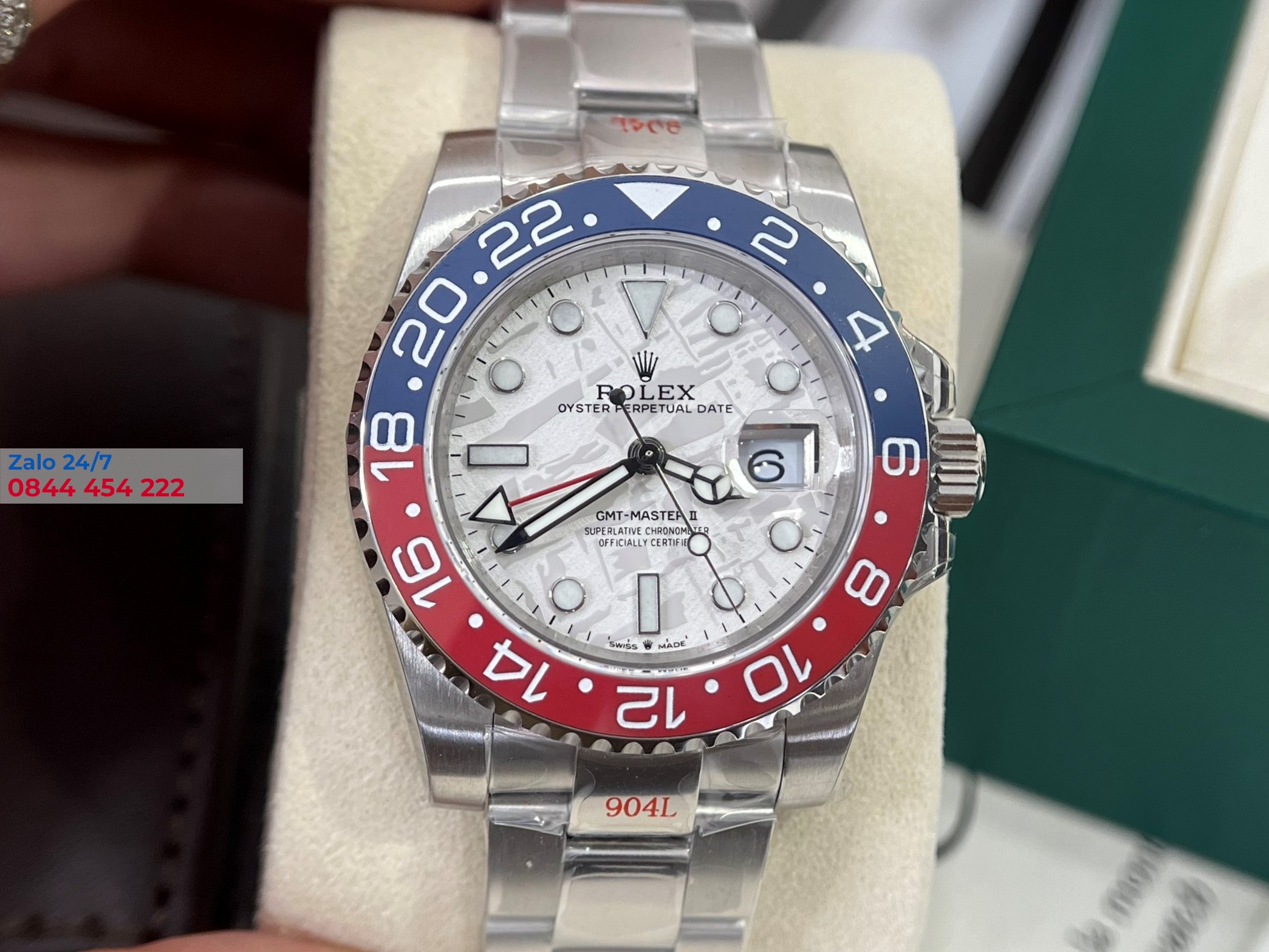 Đồng Hồ Rolex GMT-Master II 126719BLRO Mặt Số Thiên Thạch