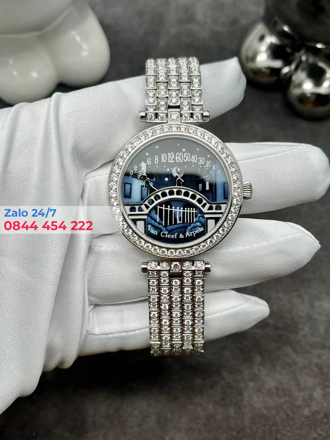 Đồng Hồ Van Cleef & Arpels Lady Arpels Pont Des Amoureux Chế Tác Vàng khối Kim Cương Thiên Nhiên