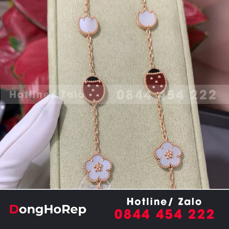Lắc Tay Nữ Vca Bọ Vàng 18K