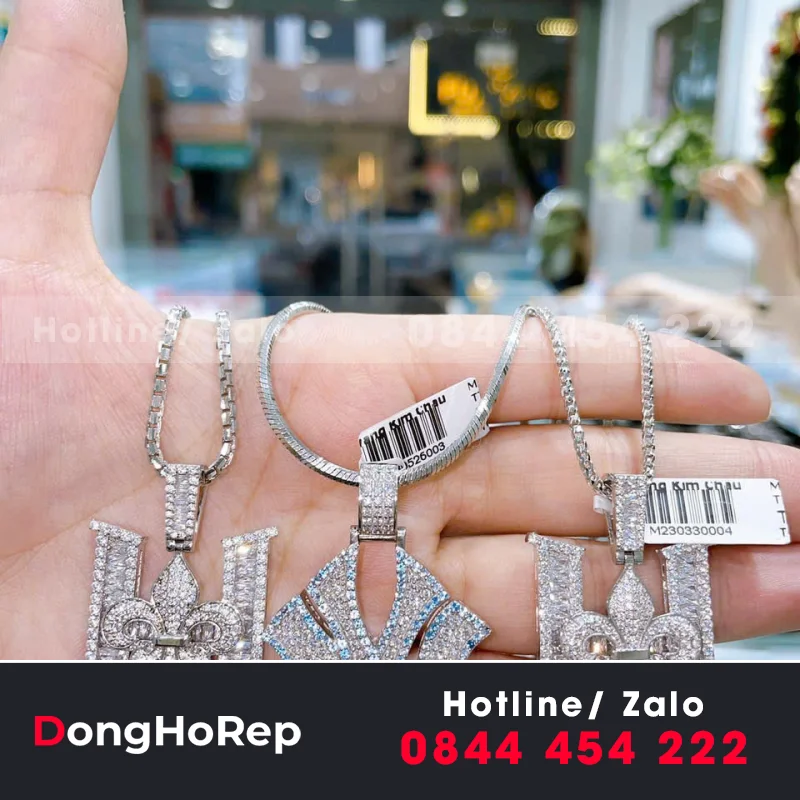 Mặt Dây Thiết Kế Hot 2025