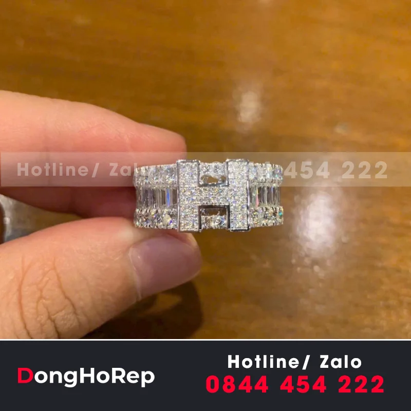 Nhẫn Chữ H Vàng 10K Moissanite
