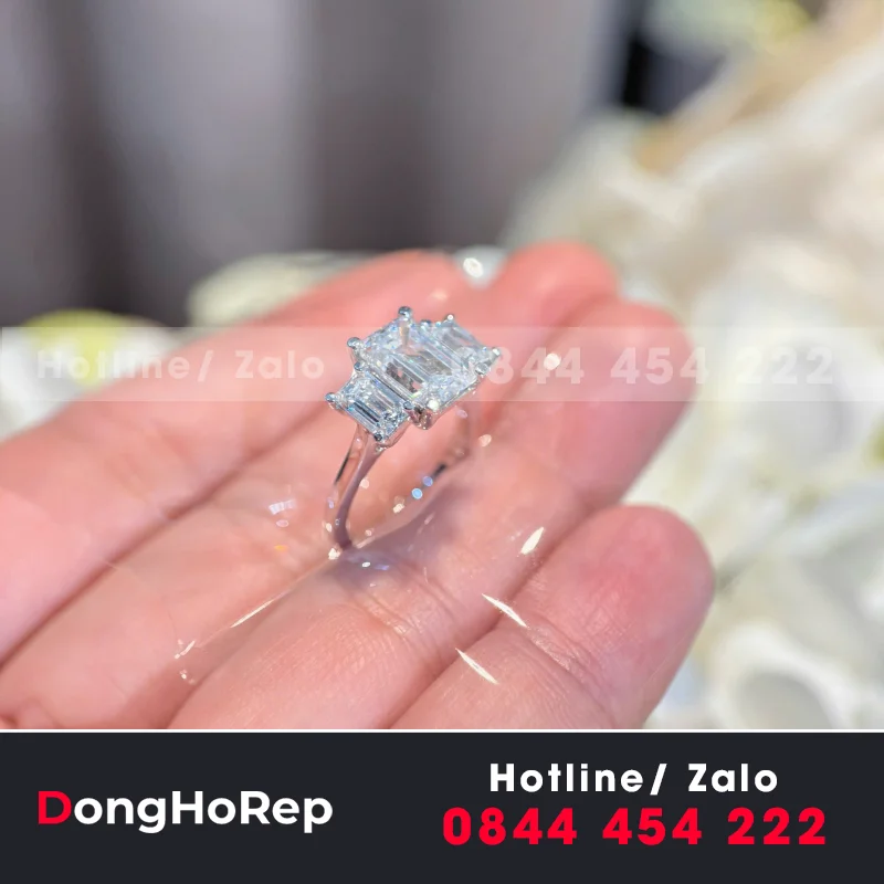 Nhẫn Nữ Au410+Lab Emerald 1Ct +Chủ Emerald Lab 2.8Ct