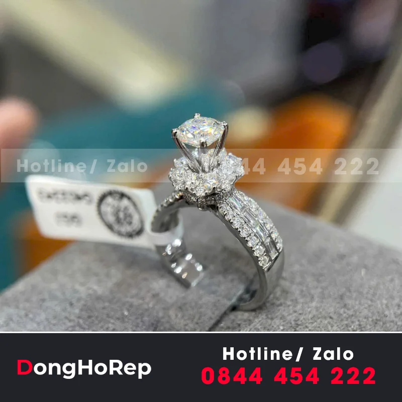 Nhẫn Nữ Vàng Trắng 10K Moissanite