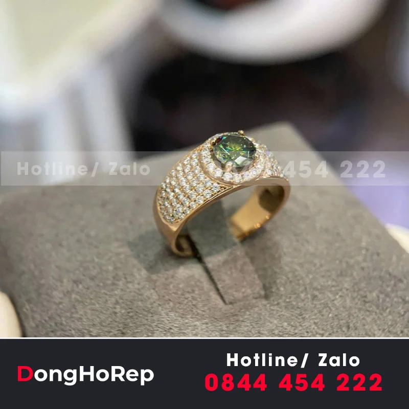 Nhẫn Vàng Emerald Glow